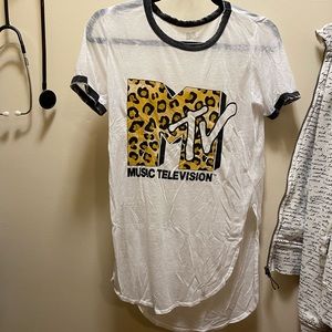 MTV se-through white womens short sleeve small